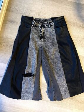 Four-Tone Panel Wide-Leg Oversized Jean Short Pants / Long Shorts Y2K